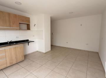 Departamento · 60m² · 2 Ambientes · 1 Cochera · Alquilo Departamento 2 Dorm.. Bazan de Pedraza 3260 Cerca Cordoba Shopping