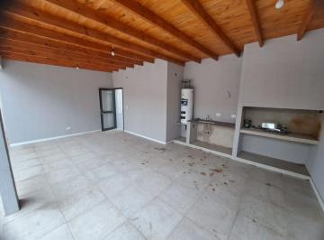 PH · 68m² · 3 Ambientes · PH de 3amb con Terraza Propia, Patio, Sin Expensas