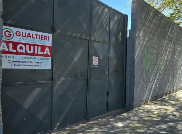 Bodega-Galpón · 670m²