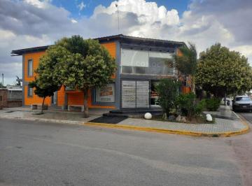 Local comercial de 15 ambientes, Colonia Tirolesa · Amplio Local Comercial en Esquina en Alquiler Colonia Tirolesa Ideal Para Tu Próximo Emprendimiento