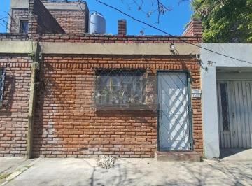 PH · 20m² · 2 Ambientes · Departamento PH en Alquiler en Lomas de Zamora, G. B. a. Zona Sur