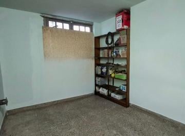 Casa de 3 ambientes, Moreno · Casa Sobre Av, Conexión Moreno y Paso del Rey a Autopista