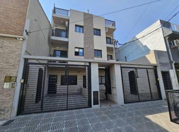 Departamento · 46m² · 2 Ambientes · Depto 2 Amb Venta Frente Balcon Terraza Propia
