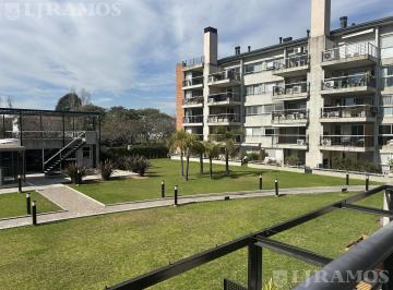 Departamento · 114m² · 3 Ambientes · 2 Cocheras · Triplex de 3 Amb 2 Cocheras en Venta en Terraza del Sol