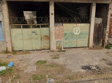 Terreno , Tres de Febrero · ¡Gran Oportunidad de Inversión en Caseros!