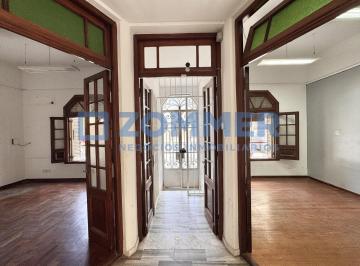 Oficina comercial · 167m² · 8 Ambientes · 1 Cochera · Oficinas 5 Ambientes en Venta en San Martín - Proyecto Comercial o Mixto