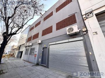 Oficina comercial · 900m² · 5 Ambientes · Alquiler Oficina - Deposito Comercial de Tres Plantas | Villa Ortuzar | con Entrada Para Camionetas