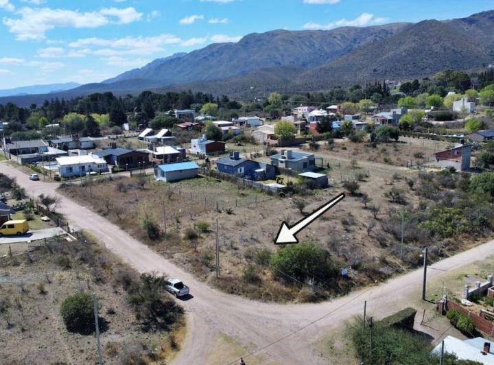 Terreno · 600m²