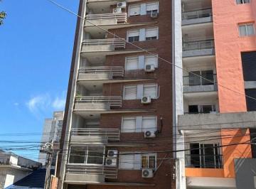 Departamento de 4 ambientes, Ciudad de Santa Fe · Departamento en Venta de 2 Dormitotios en Urquiza 1700