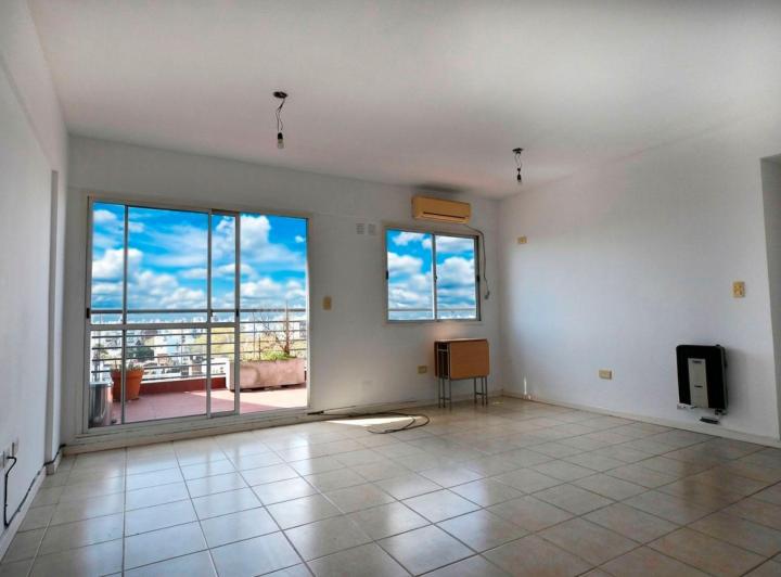 Departamento · 47m² · 2 Ambientes · 1 Cochera