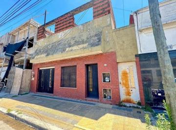 Casa · 74m² · 3 Ambientes · Casa 3 Ambientes 0 Dorm.. | Vicente Damonte Al 1200
