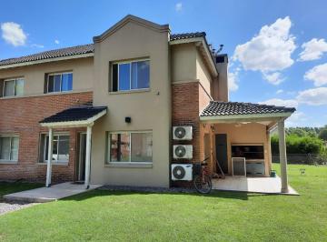 Departamento de 3 ambientes, General Rodríguez · Duplex en El Nacional Club de Campo