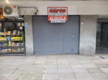 Local comercial , Villa Urquiza · Local en V. Urquiza 33 m² + 20 m² de Sótano C/baño y Antebaño