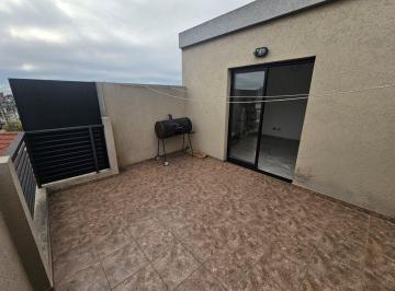 Departamento · 51m² · 2 Ambientes · Depto 2 Amb Venta Frente Balcon Terraza Propia