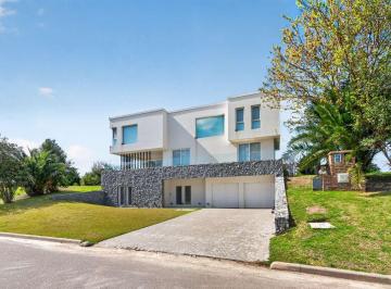 Casa · 768m² · 8 Ambientes · 8 Cocheras · Venta Casa 8 Amb en La Reserva Cardales a Estrenar