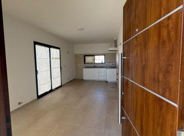 Casa de 4 ambientes, Monte Cristo · Venta de Casa en Monte Cristo