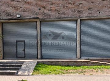 Local comercial · 70m² · 2 Ambientes · Local - Lujan