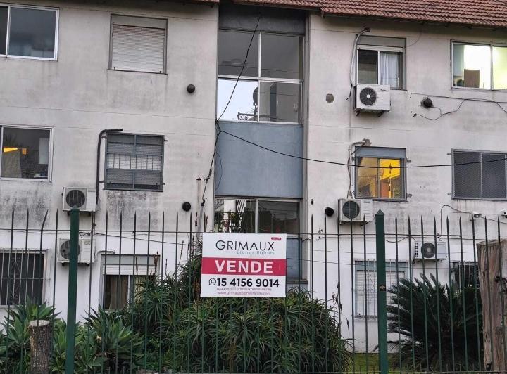 Departamento · 80m² · 4 Ambientes · 1 Cochera