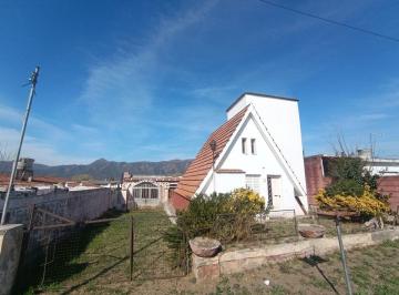 Casa de 3 ambientes, Cosquín · Casa en Venta, 3 Dorm., a Tres Cuadras de La Ruta, Colegios Cercanos, Vista a Las Sierras.