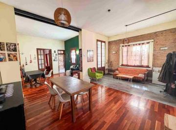 PH · 177m² · 5 Ambientes · 2 Cocheras · Venta PH 5 Ambientes Frente Terraza Patio Garage