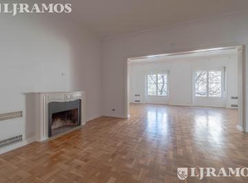 Departamento · 318m² · 5 Ambientes · 1 Cochera · Av del Libertador y Ortiz de Ocampo. Techos Altos. Seg. 24 Hs.