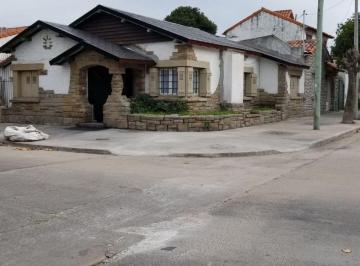 Casa de 4 ambientes, Mar del Plata · Venta de Casa en Linda Ubicacion a m de La Av Independencia y a m de La Playa