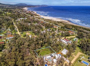 Terreno · 1012m² · Terreno en Venta en Bella Vista – Piriápolis