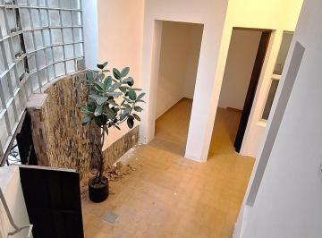 PH · 75m² · 4 Ambientes · Venta Exclusivo PH en Microcentro