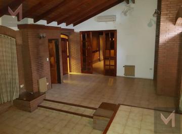 Casa · 267m² · 6 Ambientes · 2 Cocheras · Casa B Jardin 4 Dor Apta Credito