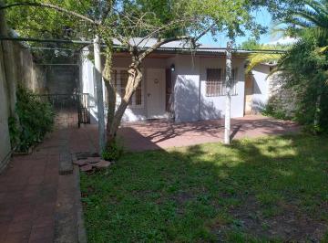 FRENTE · Casa en San Martin Centro