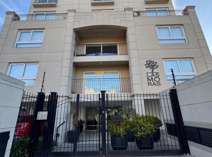 Departamento · 90m² · 3 Ambientes · 1 Cochera