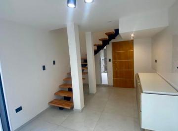 Departamento de 3 ambientes, Luzuriaga · Duplex en Venta