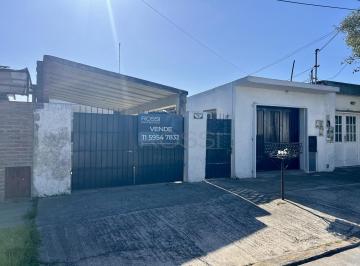 PH · 106m² · 4 Ambientes · 1 Cochera · PH Doble Al Fondo Dividido | 3 Habitaciones | Patio | Cochera | San Antonio de Padua