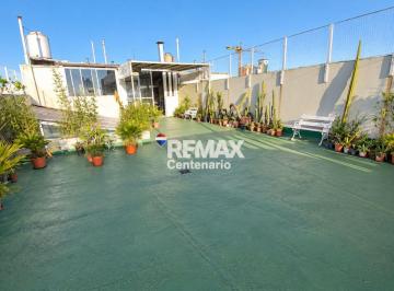 Casa · 593m² · 12 Ambientes · 2 Casas Contiguas Doble Frente. Abasto