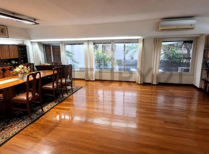 Departamento · 240m² · 5 Ambientes · 2 Cocheras