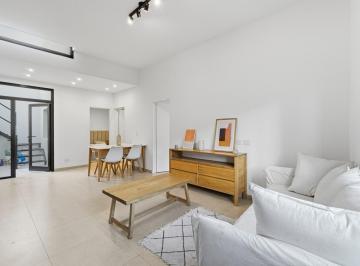 PH · 70m² · 3 Ambientes · Venta PH 3 Ambientes con Patio Quincho y Terraza