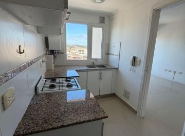 Departamento de 2 ambientes, Tandil · Depto de 1 Dormitorio en Alquiler - Centro - Cochera