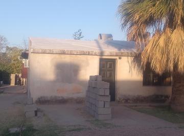 Casa de 2 ambientes, La Rioja · Con Escritura