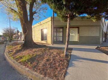 Local comercial · 25m² · 1 Ambiente · 1 Cochera · Local Alberti y Mitre