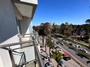 Departamento de 2 ambientes, Esteban Echeverría · Departamento de 2 Ambientes con 2 Balcones Al Frente, Vista Abierta