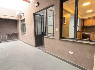PH · 43m² · 2 Ambientes · Venta PH 2 Ambientes Planta Baja Villa Sarmiento con Patio Refacionado a Nuevo