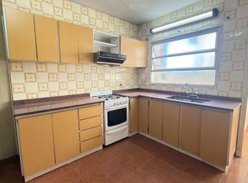 Departamento · 102m² · 4 Ambientes · 1 Cochera · Venta Departamento 4 Amb. Vista Cochera Paternal
