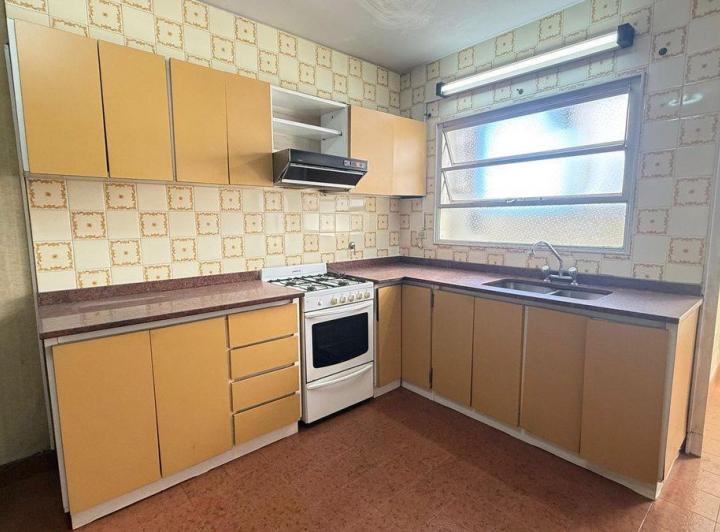 Departamento · 102m² · 4 Ambientes · 1 Cochera