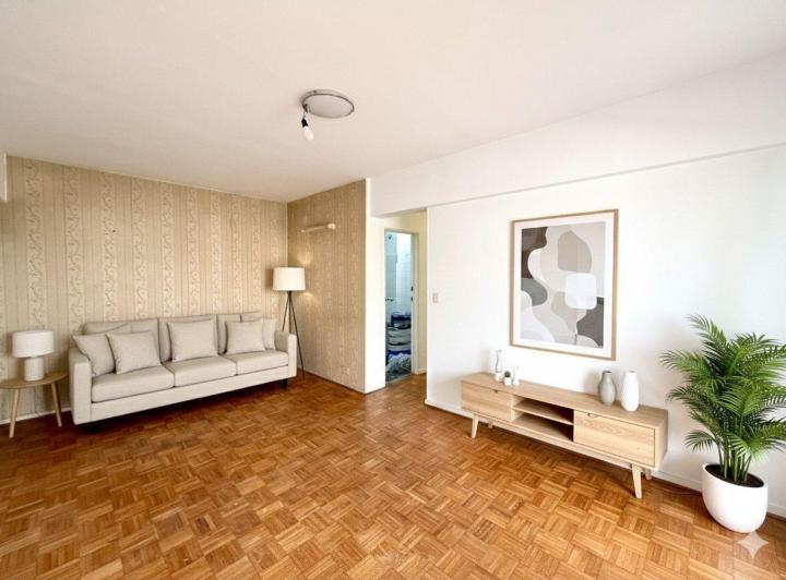 Departamento · 70m² · 4 Ambientes · 1 Cochera