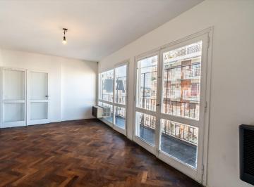 Departamento · 84m² · 3 Ambientes · Venta Departamento 3 Ambientes/ Balcón Montserrat