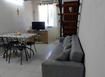 Casa · 45m² · 2 Ambientes · Venta - Duplex - 2 Ambientes y Medio - Patio - San Justo