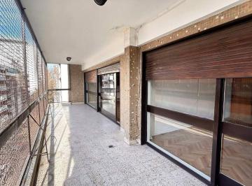 Departamento · 130m² · 4 Ambientes · 1 Cochera · Alquiler 4 Amb C/dep. Coch. Belgrano