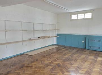 Oficina comercial · 50m² · Balvanera, Once, Venta Oficina Piso Alto Luz!