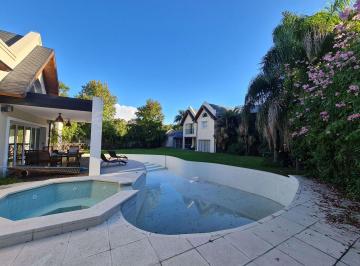 Casa · 639m² · 5 Ambientes · 4 Cocheras · Venta Casa 5 Amb 2 Lotes 1236 Mt Ituzaingo Norte