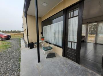 Casa · 180m² · 4 Ambientes · Venta Casa 3 Dorm Pileta Carlos Keen Seguridad